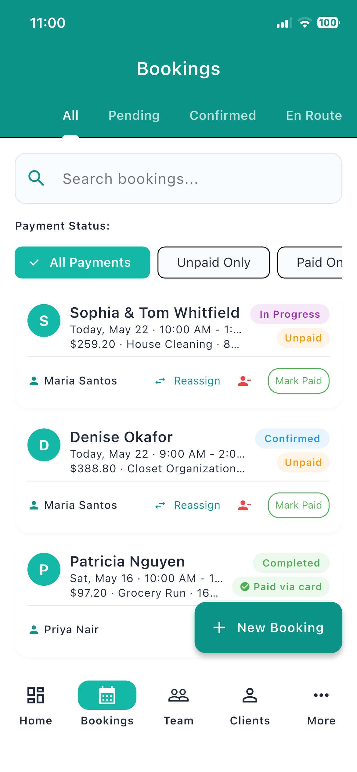 Bookings screen showing all bookings and their statuses